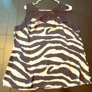 Cabi Tivoli Blouse Size Large EUC Zebra